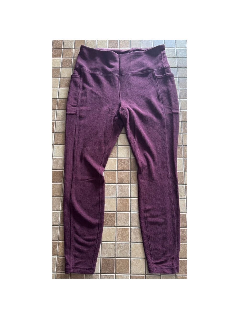 Women's Lotus and Luna Leggings Size XL Burgundy